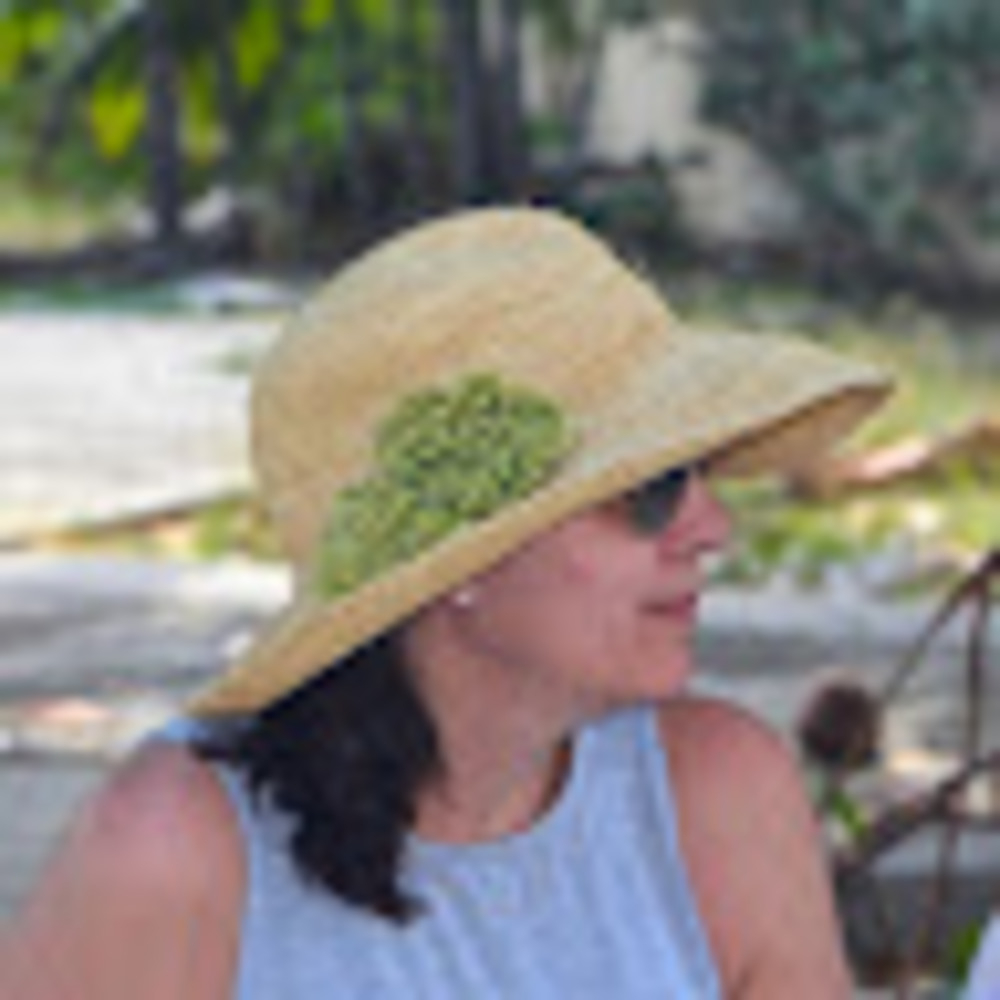 Meet your Posher, Lori